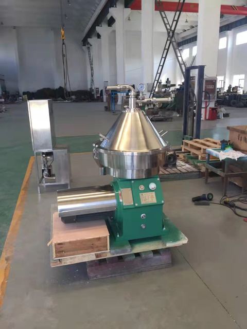 Continuous working centrifuge machine for diary whey syrup clarification Buttermilk Separation