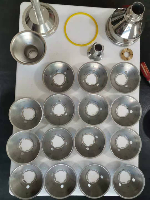 Automatic discharge milk cream separator for home use